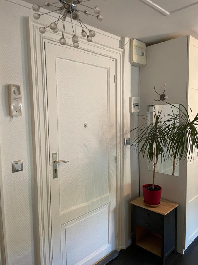 Chez Emmanuel Appartement Saintes Buitenkant foto